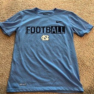 Nike UNC Football Drifit T Shirt Size S